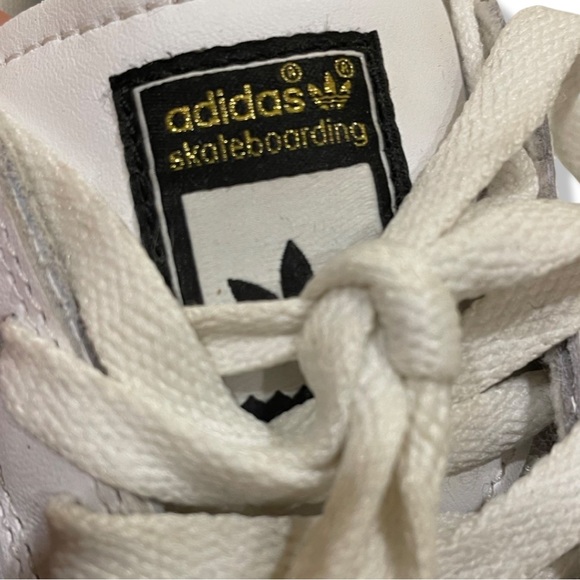 Adidas Skateboarding Shell Toes - Picture 5 of 7